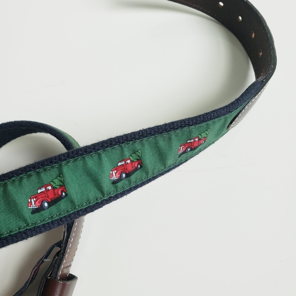 Vineyard Vines Christmas Red Truck Leather Kids Belt - Picture 3 of 5